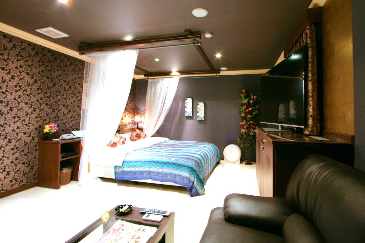 Hotel Sari Seki Inter (Adults Only) Kameyama Exterior foto
