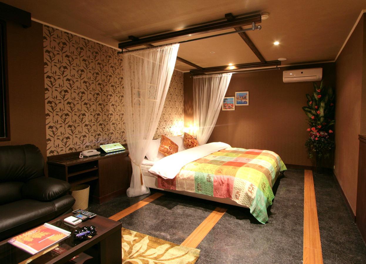 Hotel Sari Seki Inter (Adults Only) Kameyama Exterior foto